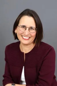 becoming_a_therapist-Suzanne-Bender-MD