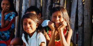 研究发现 社区心理学 哥伦比亚女孩