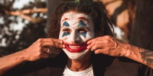 虚假情绪 虚假情绪