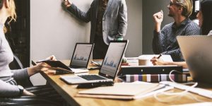 在教练中训练真实的领导技能