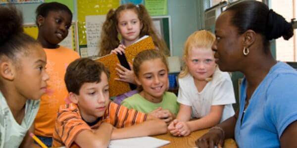 依恋理论课堂 在课堂中使用依恋理论(工作表+PDF)