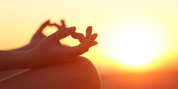 什么是感恩冥想？