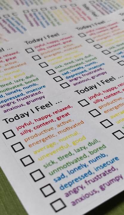 情绪图表:使用子弹日记情绪追踪器和其他图表跟踪你的情绪 情绪图表:使用子弹日记情绪追踪器和其他图表跟踪你的情绪