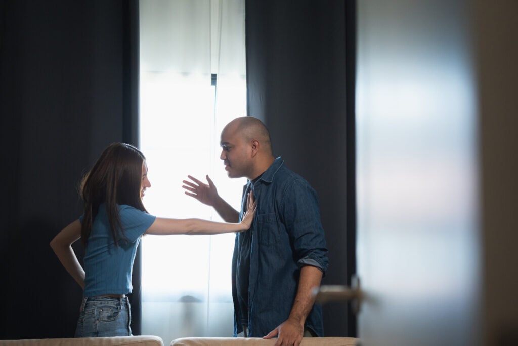 与恐惧回避型依恋的人约会是什么感觉? 1 恐惧回避型依恋